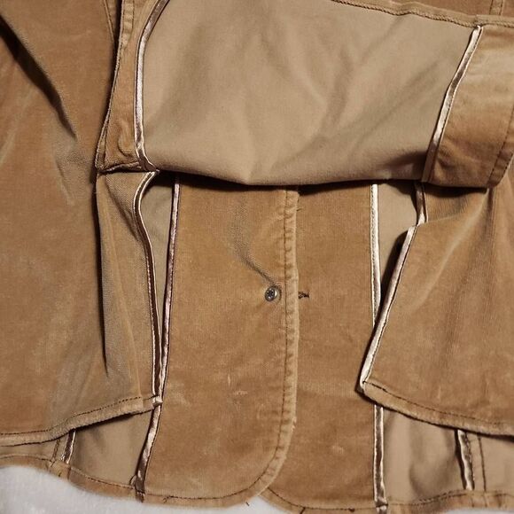 BB's Closet Women's Biege Corduroy Distressed Blazer in Size 2X - Picture 12 of 12